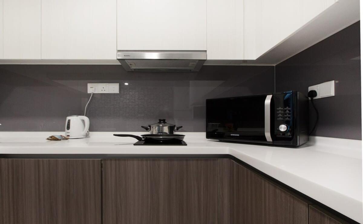 Modern, High Floor Suasana Suites 05 In Jb Johor Bahru Exterior foto