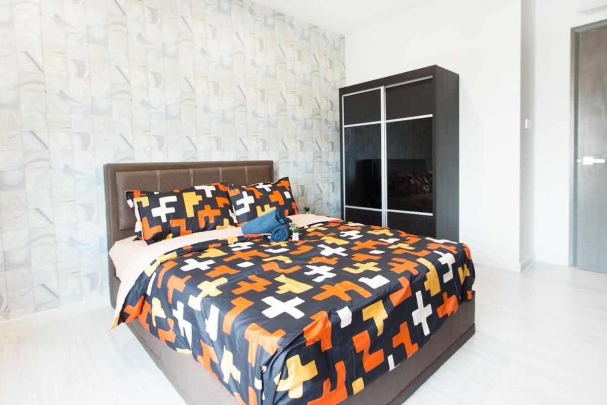 Modern, High Floor Suasana Suites 05 In Jb Johor Bahru Exterior foto
